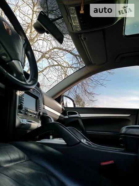 Позашляховик / Кросовер Porsche Cayenne 2004 в Долині