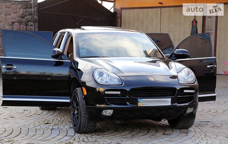 Позашляховик / Кросовер Porsche Cayenne 2004 в Тернополі