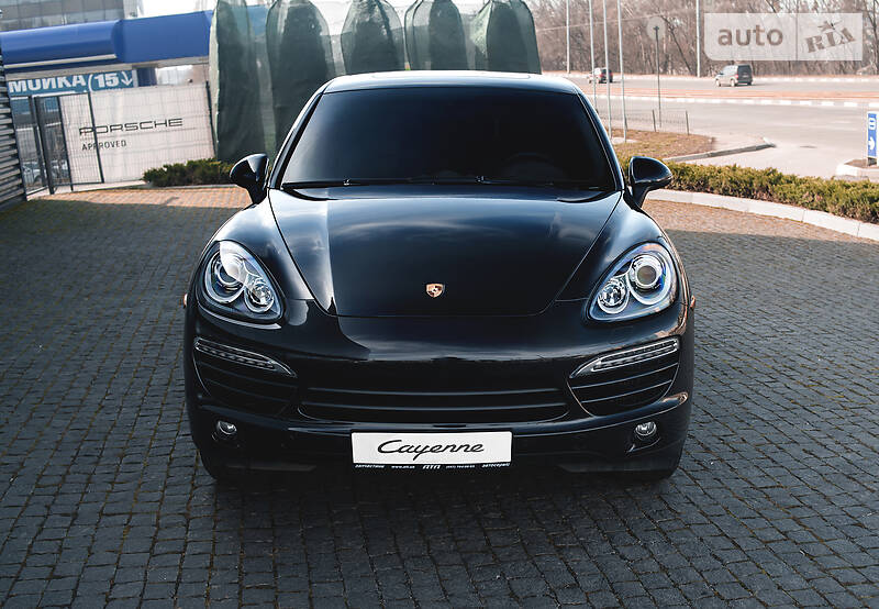 Позашляховик / Кросовер Porsche Cayenne 2013 в Харкові