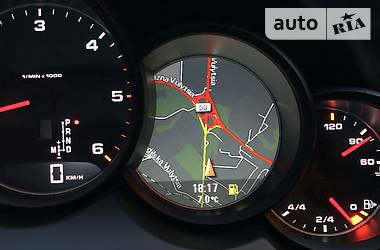 Позашляховик / Кросовер Porsche Cayenne 2013 в 