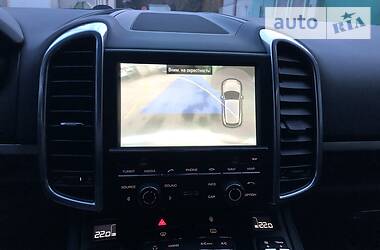 Позашляховик / Кросовер Porsche Cayenne 2013 в 