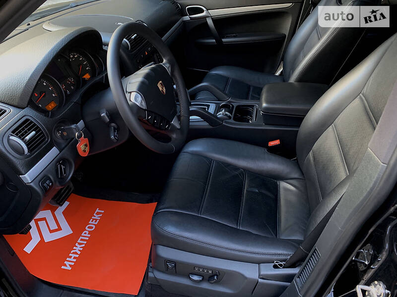 Позашляховик / Кросовер Porsche Cayenne 2009 в Одесі