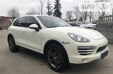 Внедорожник / Кроссовер Porsche Cayenne 2011 в Тернополе