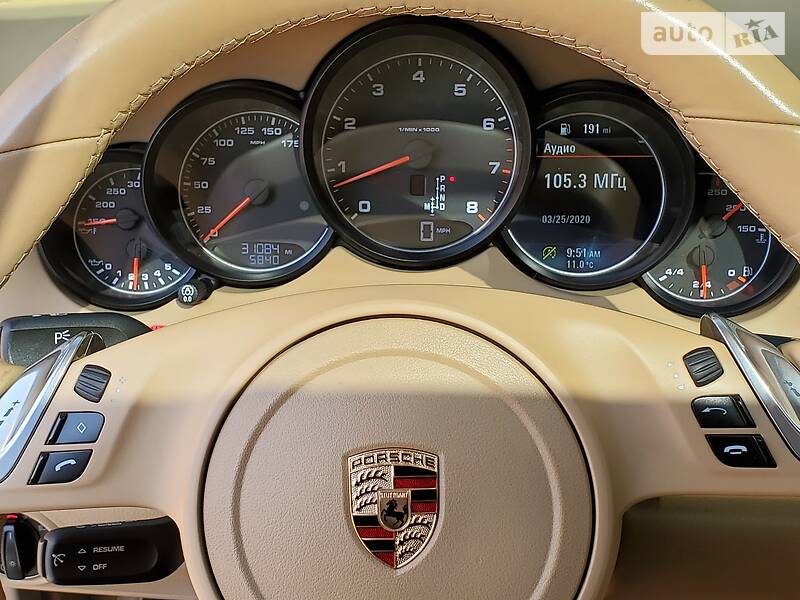 Позашляховик / Кросовер Porsche Cayenne 2011 в Одесі
