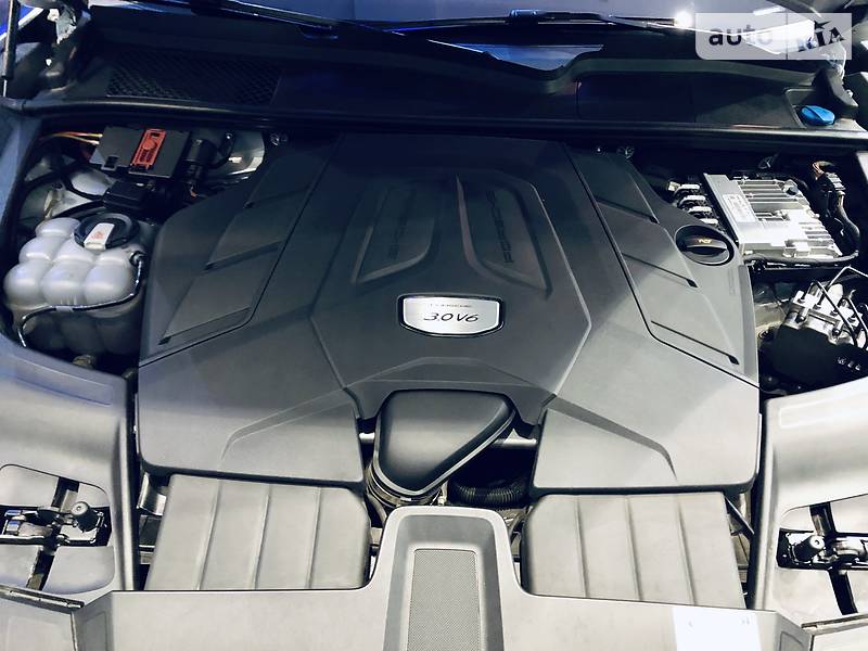 Позашляховик / Кросовер Porsche Cayenne 2018 в Одесі