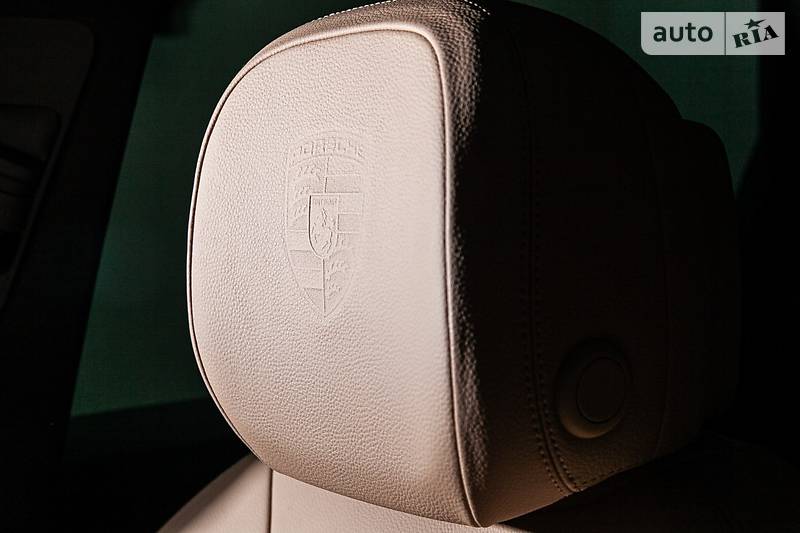 Позашляховик / Кросовер Porsche Cayenne 2018 в Одесі
