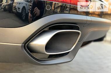 Внедорожник / Кроссовер Porsche Cayenne 2015 в 