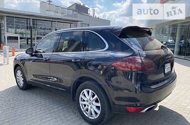 Позашляховик / Кросовер Porsche Cayenne 2011 в Львові