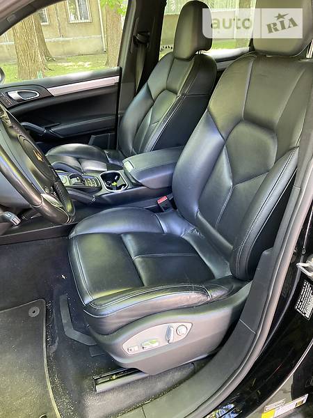 Позашляховик / Кросовер Porsche Cayenne 2010 в Одесі