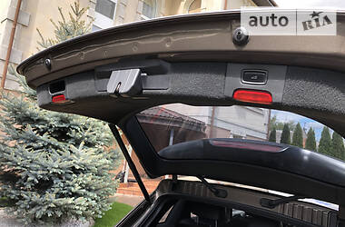 Внедорожник / Кроссовер Porsche Cayenne 2012 в 