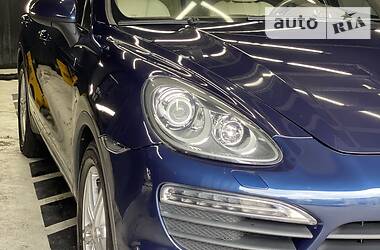 Внедорожник / Кроссовер Porsche Cayenne 2011 в Киеве