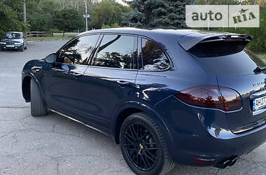 Внедорожник / Кроссовер Porsche Cayenne 2010 в Киеве