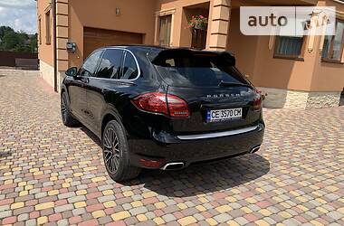 Внедорожник / Кроссовер Porsche Cayenne 2011 в Хусте