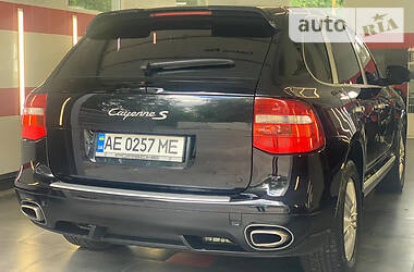 Позашляховик / Кросовер Porsche Cayenne 2007 в 