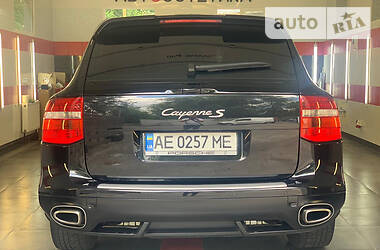 Позашляховик / Кросовер Porsche Cayenne 2007 в 