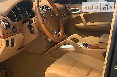 Позашляховик / Кросовер Porsche Cayenne 2007 в 