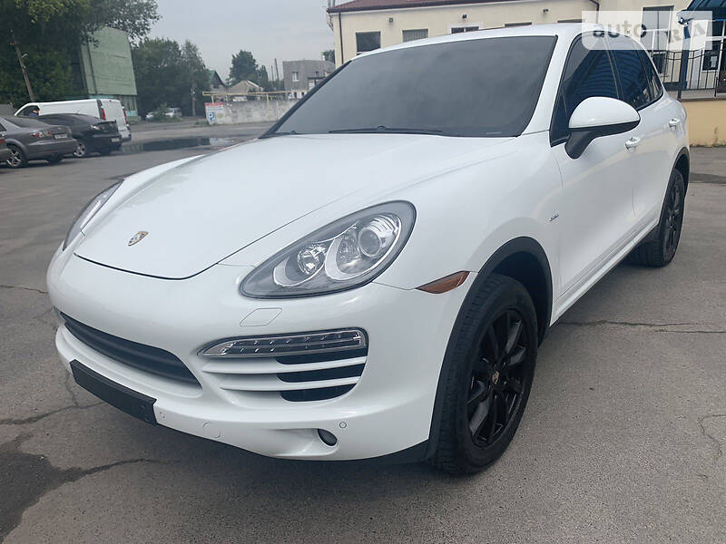 Внедорожник / Кроссовер Porsche Cayenne 2013 в Днепре