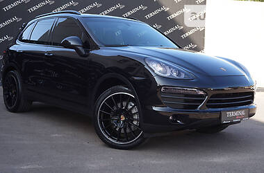 Внедорожник / Кроссовер Porsche Cayenne 2012 в Одессе