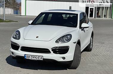 Позашляховик / Кросовер Porsche Cayenne 2013 в Житомирі