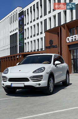 Внедорожник / Кроссовер Porsche Cayenne 2012 в Виннице