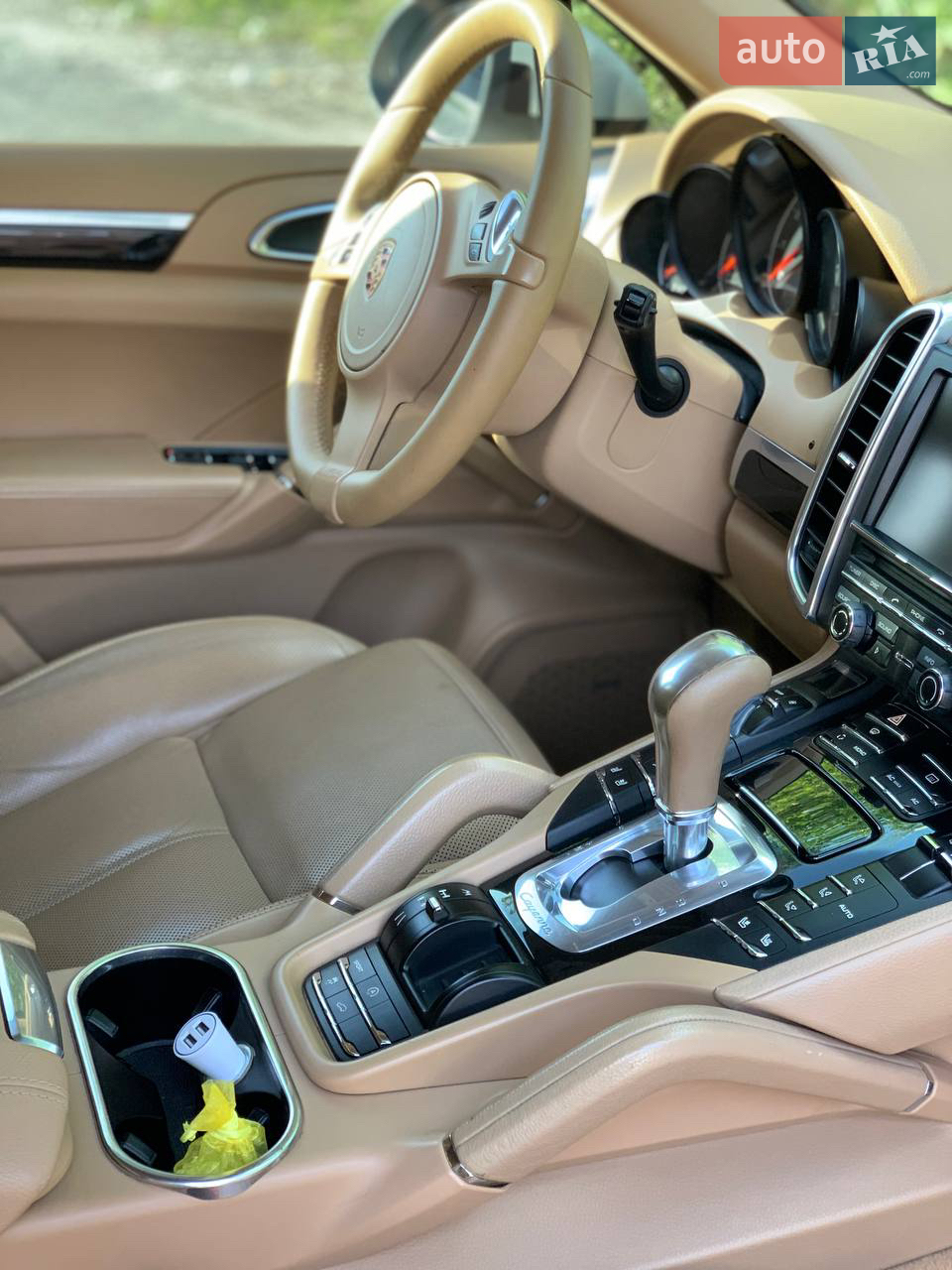 2011 Porsche Cayenne - мініатюра 16