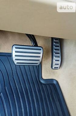 Позашляховик / Кросовер Porsche Cayenne 2013 в 