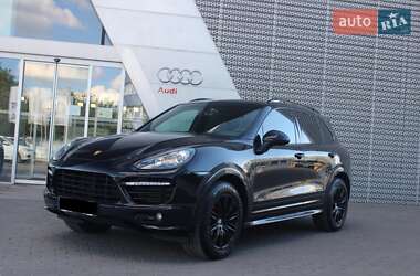 Внедорожник / Кроссовер Porsche Cayenne 2013 в Киеве