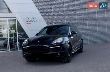 Внедорожник / Кроссовер Porsche Cayenne 2013 в Киеве