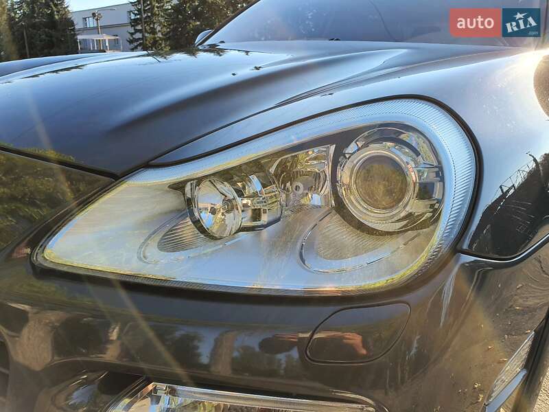Внедорожник / Кроссовер Porsche Cayenne 2009 в Киеве