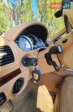 Внедорожник / Кроссовер Porsche Cayenne 2009 в Киеве