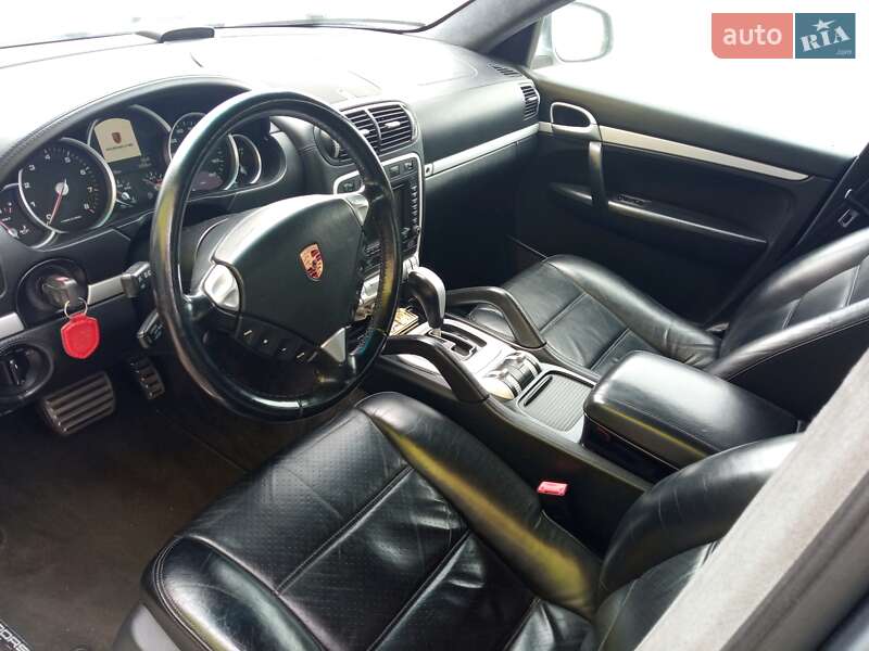 Позашляховик / Кросовер Porsche Cayenne 2003 в Києві