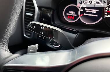 Внедорожник / Кроссовер Porsche Cayenne 2020 в 