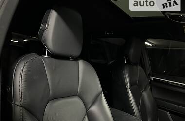 Позашляховик / Кросовер Porsche Cayenne 2015 в 