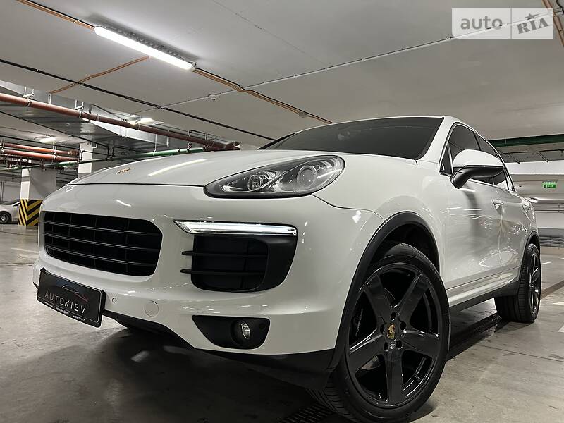 Porsche Cayenne 2015