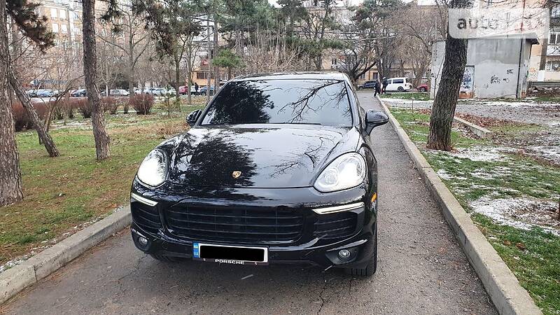 Позашляховик / Кросовер Porsche Cayenne 2016 в Одесі