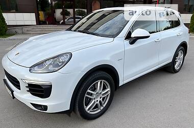 Внедорожник / Кроссовер Porsche Cayenne 2015 в Днепре