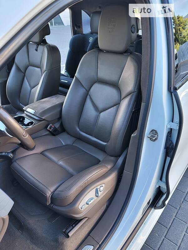 Внедорожник / Кроссовер Porsche Cayenne 2013 в Киеве фото 43 Внедорожник / Кроссовер Porsche Cayenne 2013 в Киеве