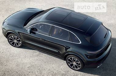 Внедорожник / Кроссовер Porsche Cayenne 2022 в 