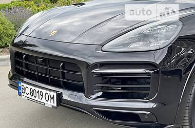 Внедорожник / Кроссовер Porsche Cayenne 2019 в 