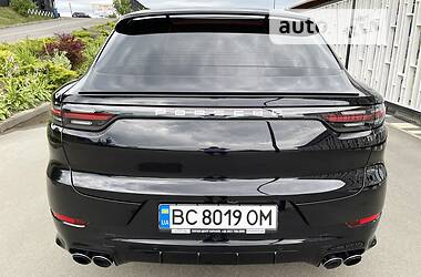 Внедорожник / Кроссовер Porsche Cayenne 2019 в 