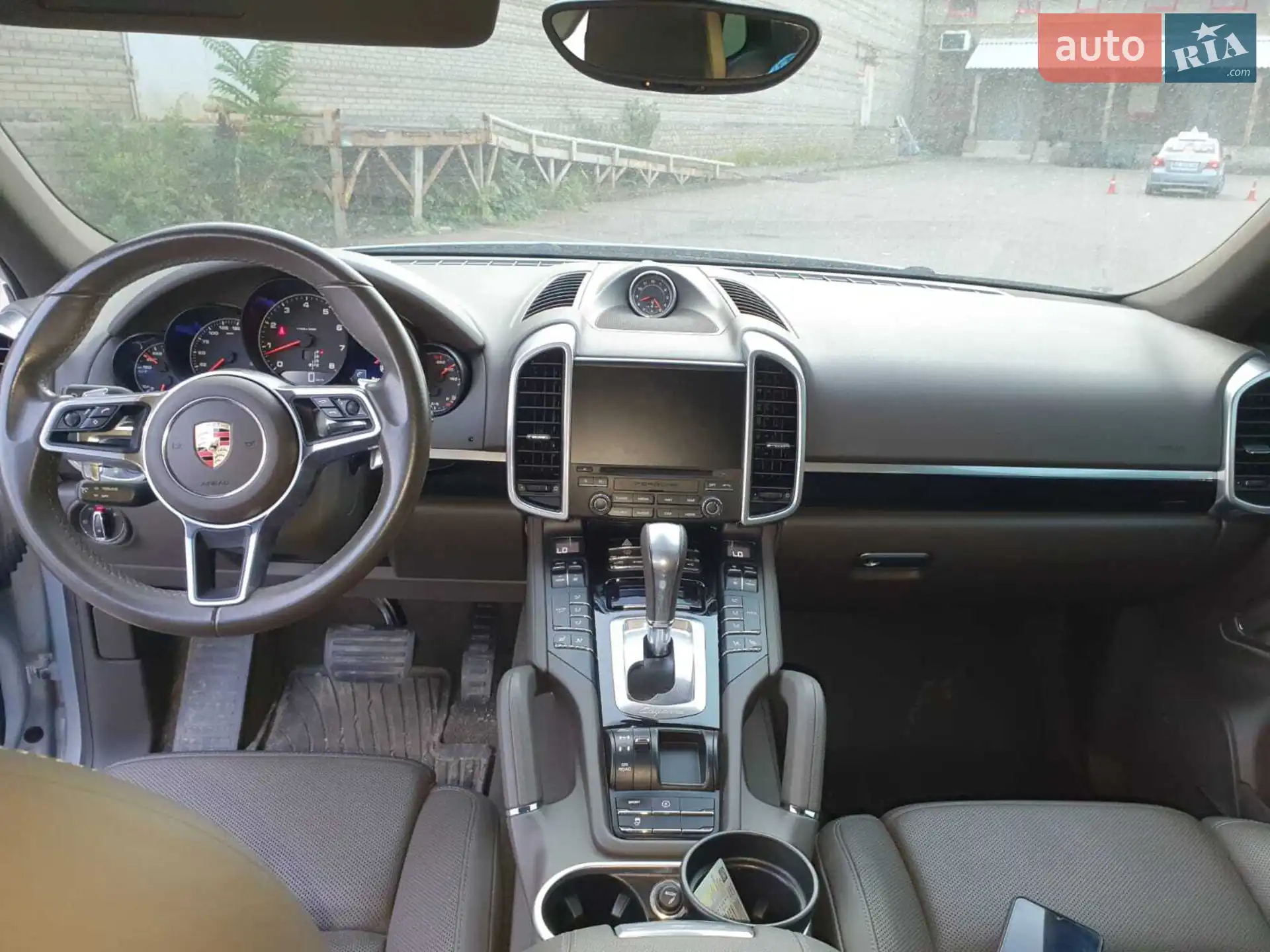 2016 Porsche Cayenne - мініатюра 6