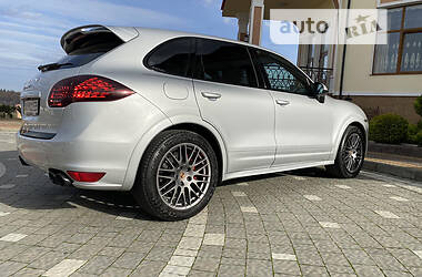 Внедорожник / Кроссовер Porsche Cayenne 2013 в Харькове