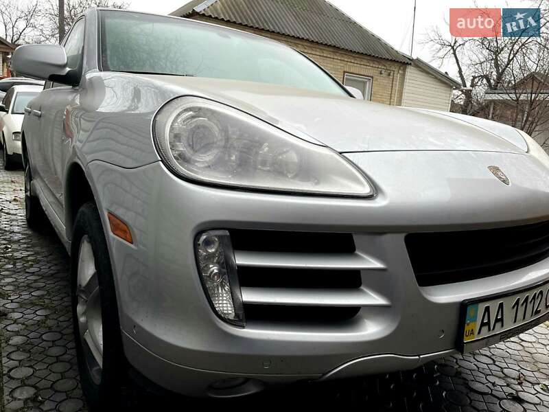 Позашляховик / Кросовер Porsche Cayenne 2007 в Черкасах