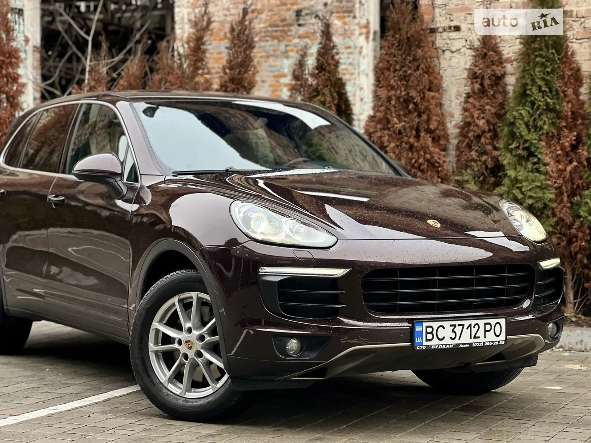 2017 Porsche Cayenne - мініатюра 12