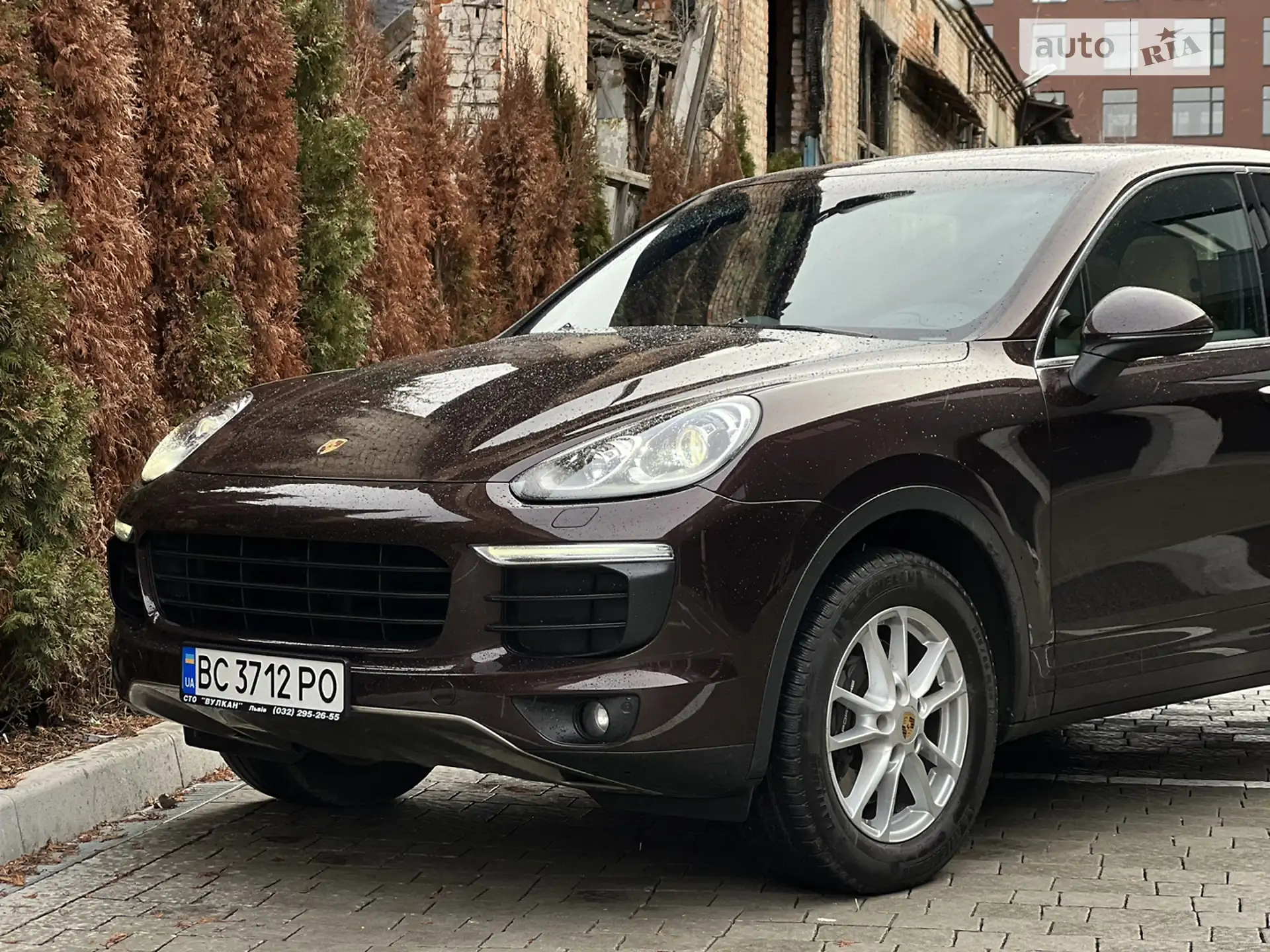 2017 Porsche Cayenne - мініатюра 16