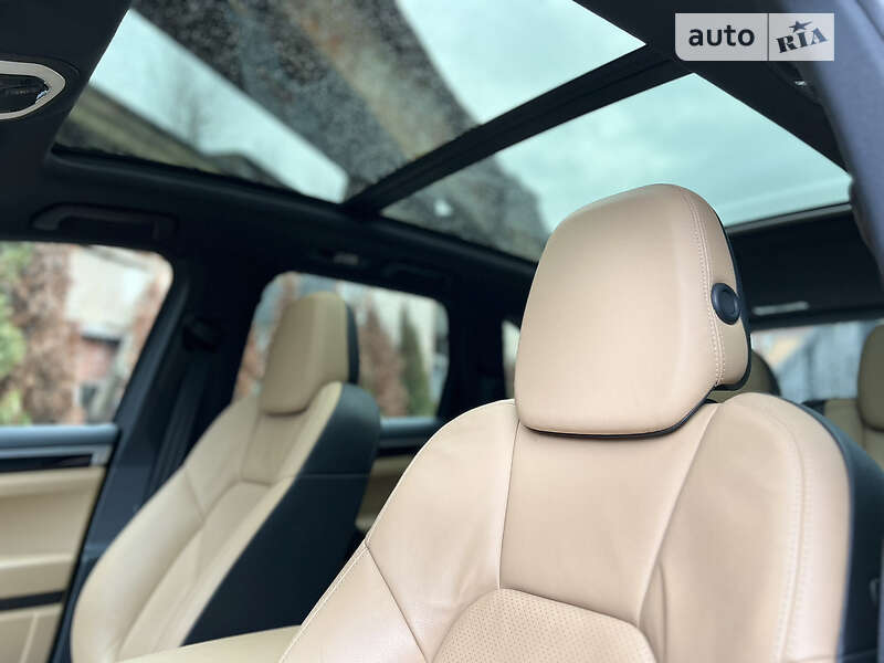 Внедорожник / Кроссовер Porsche Cayenne 2017 в Львове фото 34 Внедорожник / Кроссовер Porsche Cayenne 2017 в Львове