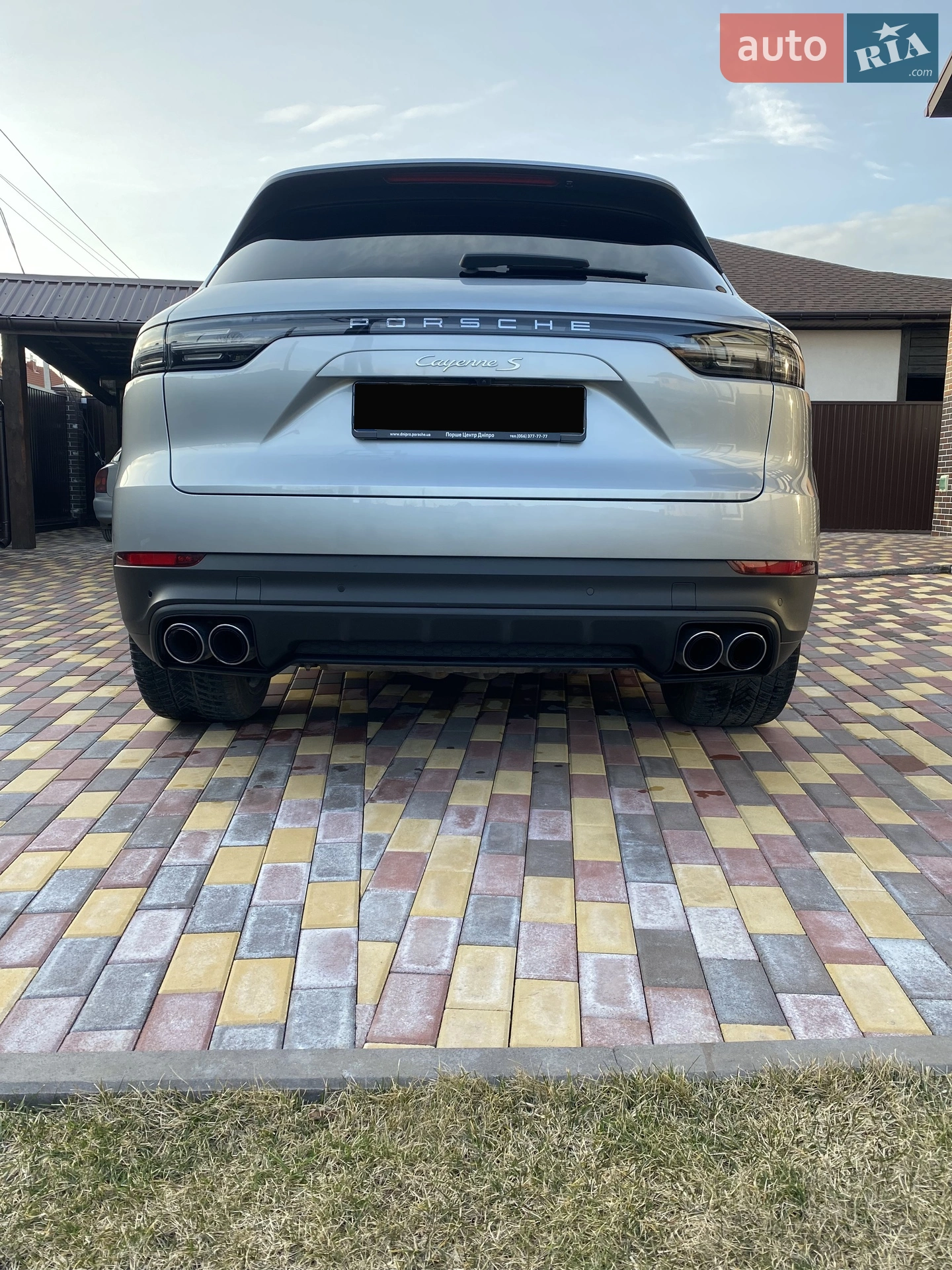 2020 Porsche Cayenne - мініатюра 9