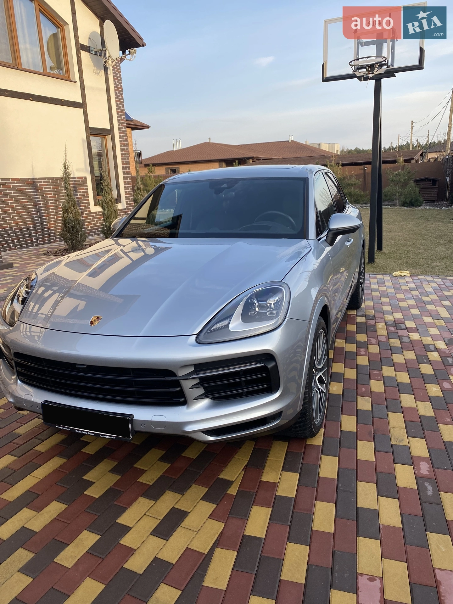 2020 Porsche Cayenne - мініатюра 17