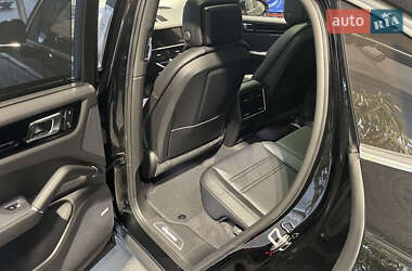 Позашляховик / Кросовер Porsche Cayenne 2022 в Дніпрі