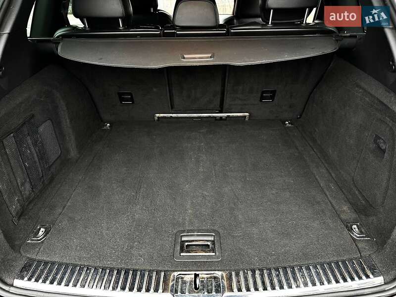 Позашляховик / Кросовер Porsche Cayenne 2013 в Харкові